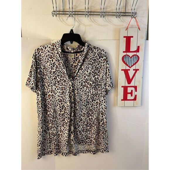 Soma pajama shirt xl rayon blend buttons animal print #79984 - Picture 1 of 7